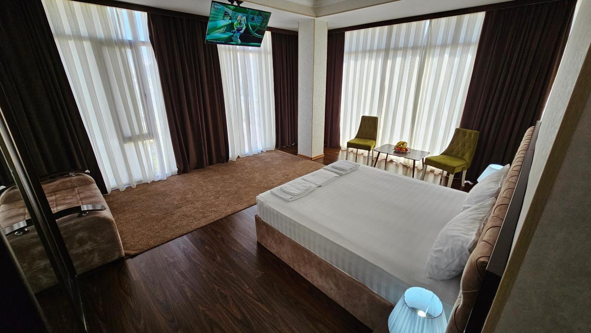 Grand Turon Plaza Hotel Tashkent Exterior foto